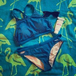 High neck bikini D/DD